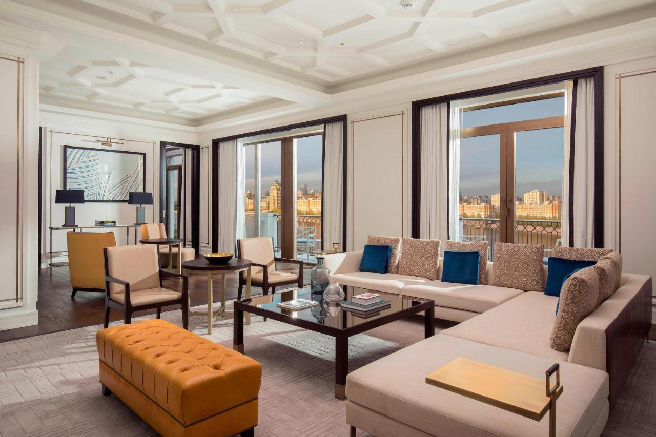 The St. Regis Astana Hotel Exterior foto A suite at the Atlantis